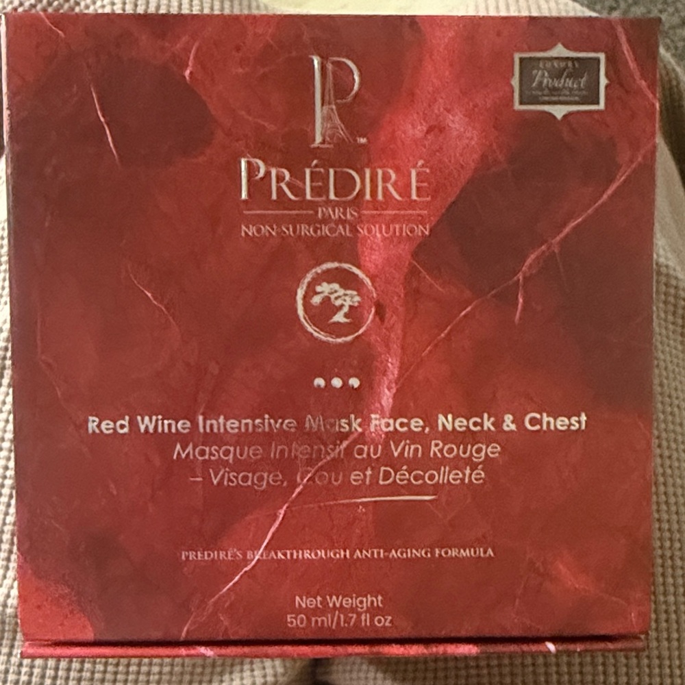 NIB Prédiré Red Wine Intensive Mask - Face, Neck & Chest